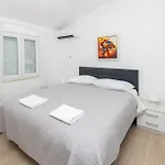 Apartman Pero *