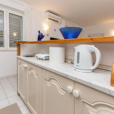 Pero Дубровник