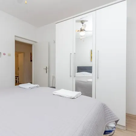 Apartamento Pero *