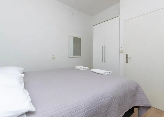 Apartament Pero *