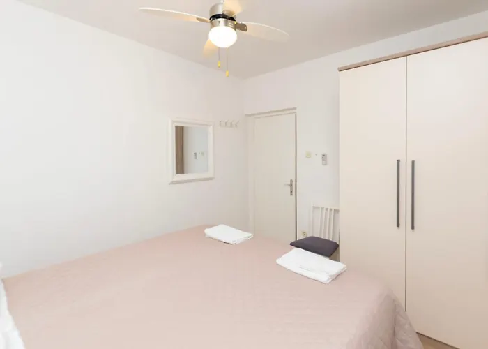 Pero Apartament *